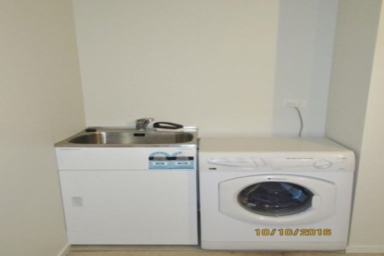 Photo of property in 59 Leo Street, Glen Eden, Auckland, 0602