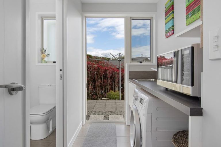 Photo of property in 33 Oceana Drive, Welcome Bay, Tauranga, 3175