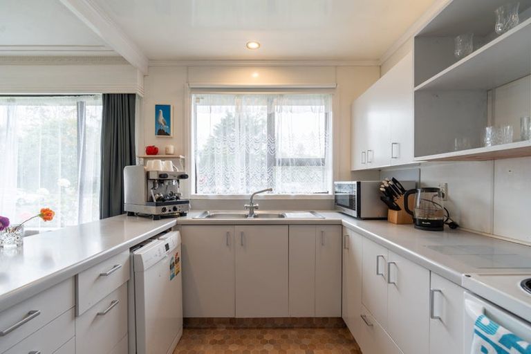 Photo of property in 19 High Street, Milton, 9220