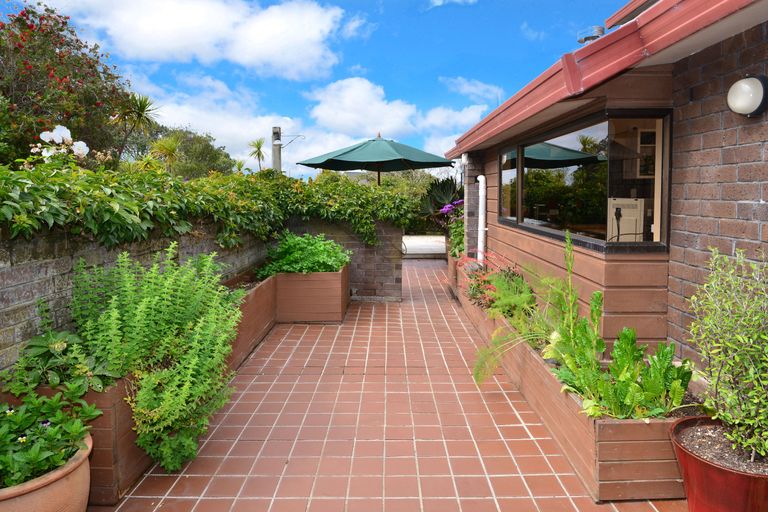 Photo of property in 77 Swann Beach Road, Stanmore Bay, Whangaparaoa, 0932