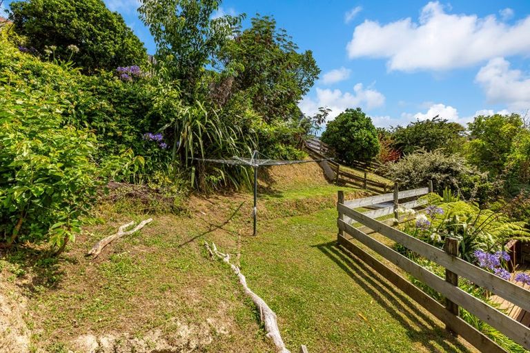 Photo of property in 8 Halyard Place, Whitby, Porirua, 5024