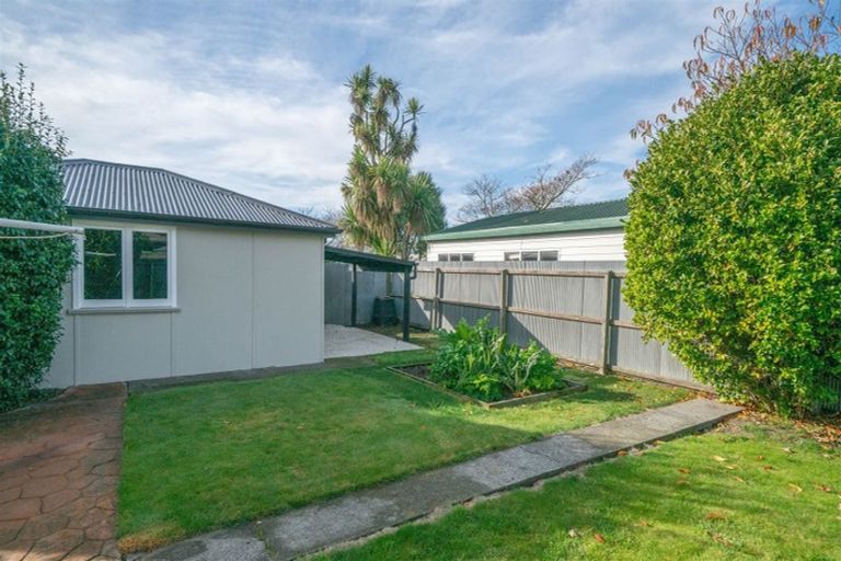 Photo of property in 9 Springbank Street, Bryndwr, Christchurch, 8053
