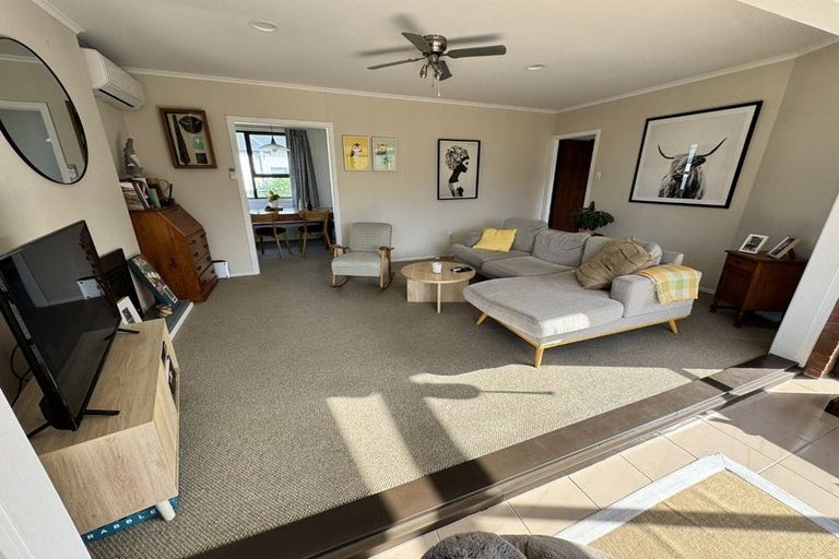 Photo of property in 112 Oceanbeach Road, Mount Maunganui, 3116