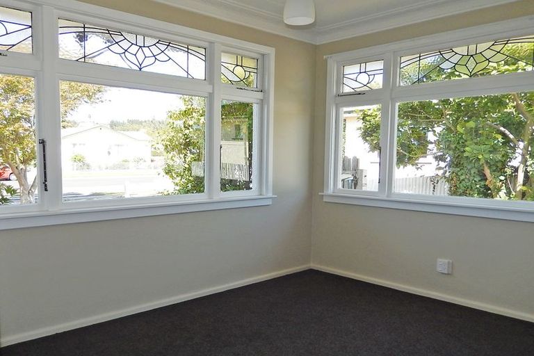 Photo of property in 32 Balmoral Street, Oamaru North, Oamaru, 9400