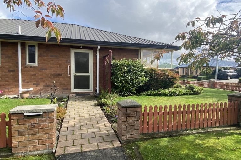 Photo of property in 5 Golding Avenue, Rangiora, 7400