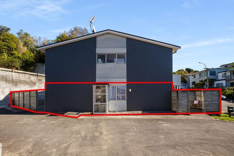 Photo of property in 5/126 Redwood Avenue, Tawa, Wellington, 5028