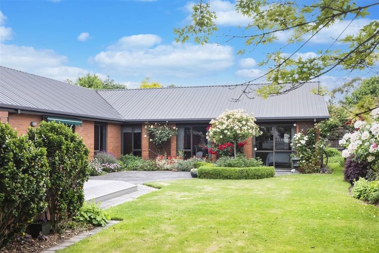 Photo of property in 3 Kelson Lane, Ilam, Christchurch, 8041