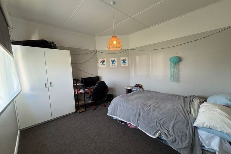 Photo of property in 30 Futter Street, Foxton, 4814