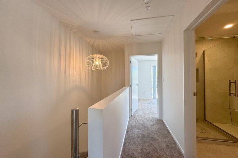 Photo of property in 19b House Avenue, Mangere Bridge, Auckland, 2022