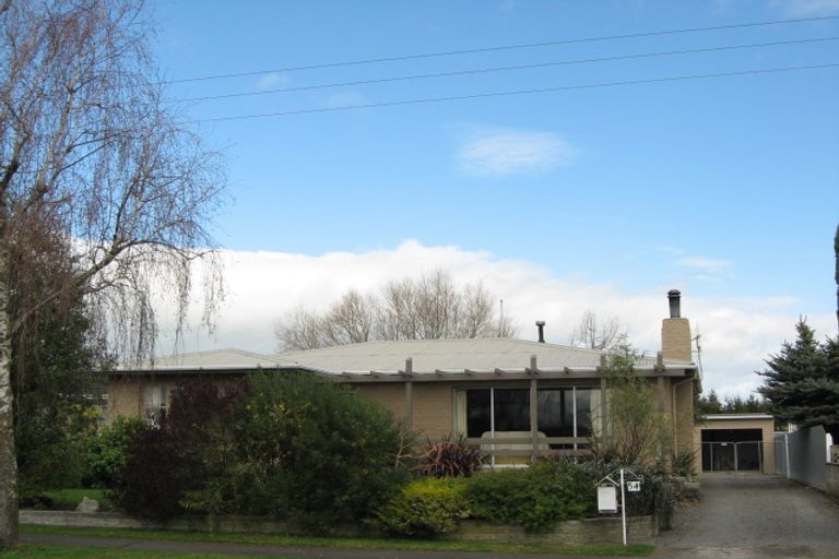Photo of property in 54 Upham Street, Havelock North, 4130