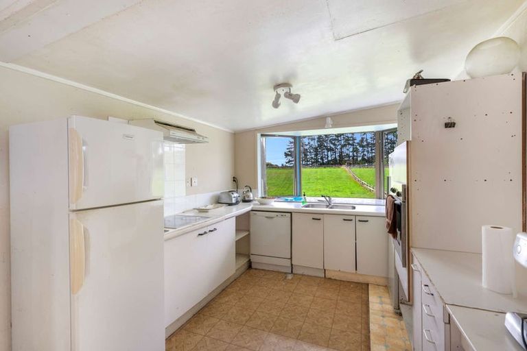Photo of property in 287 Taurangaruru Road, Karioitahi, Waiuku, 2683