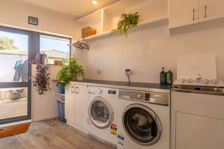 Photo of property in 15 Monarch Place, Paraparaumu Beach, Paraparaumu, 5032