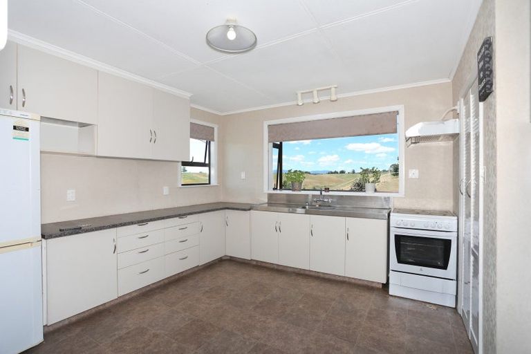 Photo of property in 270 Halcombe Road, Feilding, 4775