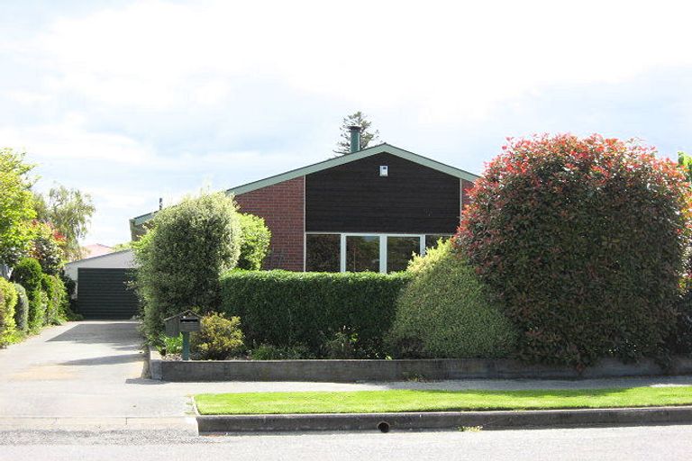 Photo of property in 53 Ashgrove Street, Rangiora, 7400