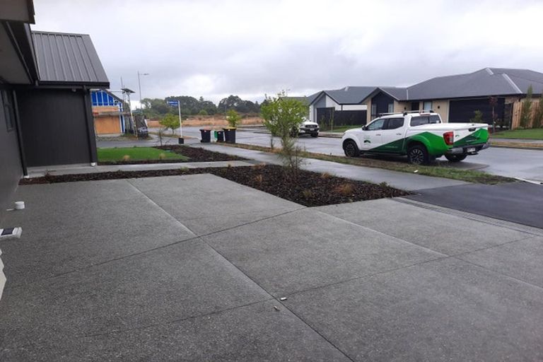 Photo of property in 6 Hebe Lane, Northwood, Christchurch, 8051