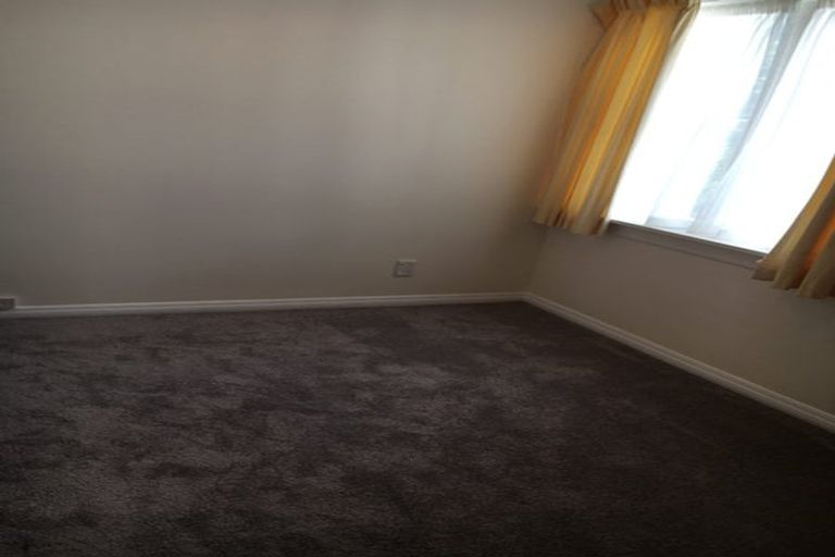 Photo of property in 82 Oriental Parade, Oriental Bay, Wellington, 6011