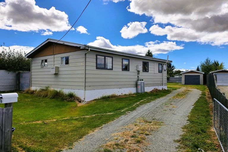 Photo of property in 16 Sefton Street, Twizel, 7901