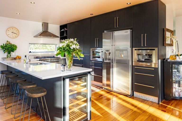 Photo of property in 27 Kent Road, Saint Johns Hill, Whanganui, 4501