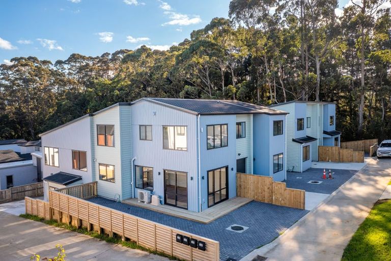 Photo of property in 7 Endurance Rise, Orewa, 0931