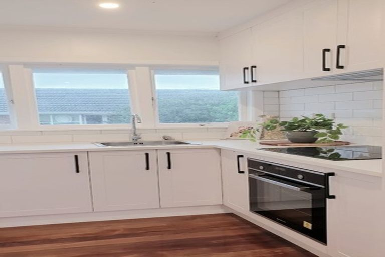 Photo of property in 3/13 Ellen Avenue, Hillcrest, Auckland, 0627