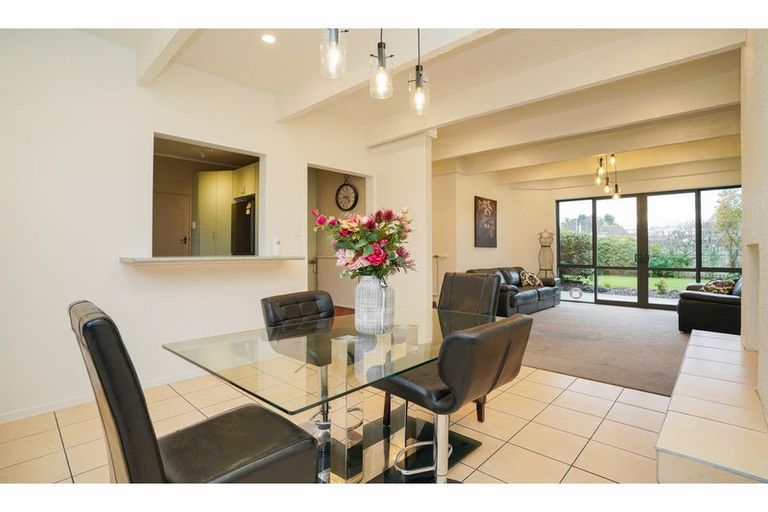 Photo of property in 27 Kildare Drive, Waikiwi, Invercargill, 9810