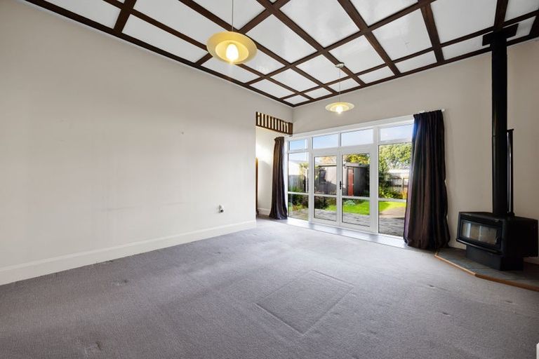 Photo of property in 39 Victoria Street, Hawera, 4610