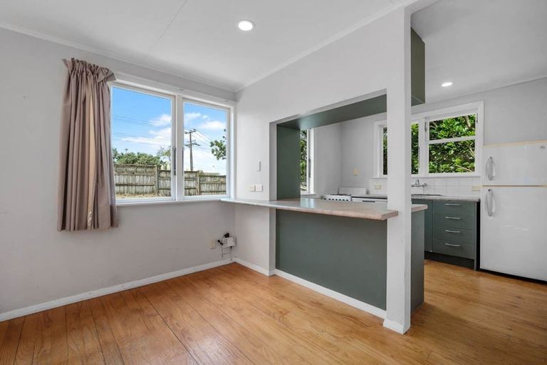Photo of property in 12a Handley Avenue, Narrow Neck, Auckland, 0624