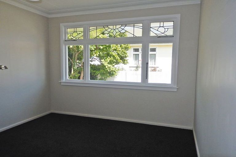 Photo of property in 32 Balmoral Street, Oamaru North, Oamaru, 9400