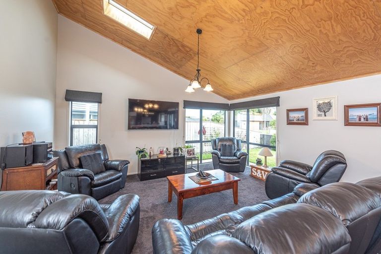 Photo of property in 12 Buckingham Place, Springvale, Whanganui, 4501