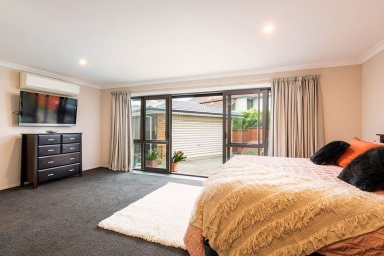 Photo of property in 57 St Annes Crescent, Wattle Downs, Auckland, 2103