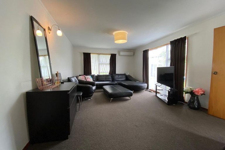 Photo of property in 1/205 Lake Road, Belmont, Auckland, 0622