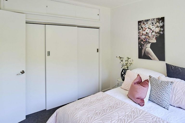 Photo of property in 1/24 Crieff Street, Northland, Wellington, 6012