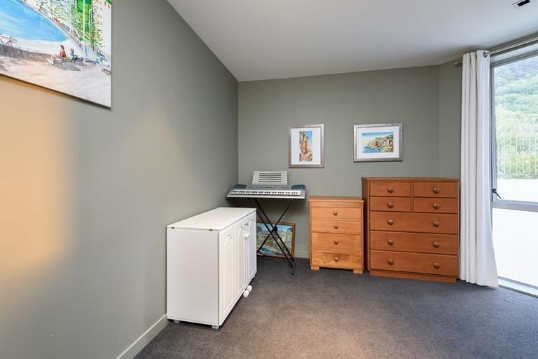 Photo of property in Alto Apartments, 2a/22 Telford Terrace, Oriental Bay, Wellington, 6011