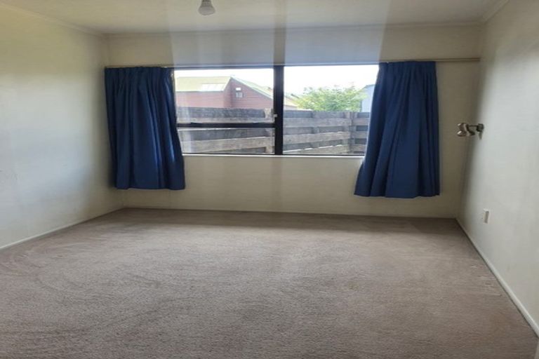 Photo of property in 1/43 Brockworth Place, Riccarton, Christchurch, 8011