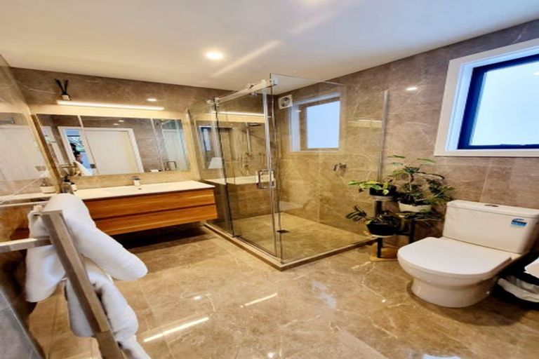 Photo of property in 112b Freyberg Street, Lyall Bay, Wellington, 6022