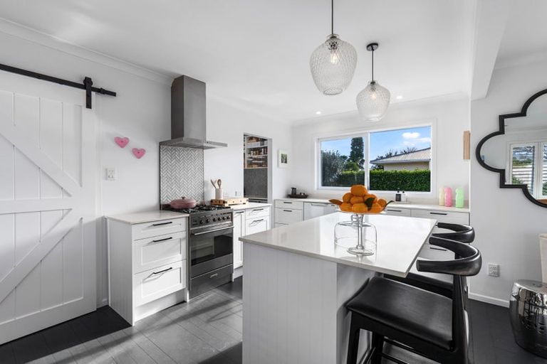 Photo of property in 3 Milton Road, Otumoetai, Tauranga, 3110