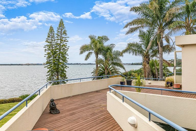 Photo of property in 44 Bramley Drive, Farm Cove, Auckland, 2012