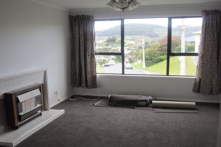 Photo of property in 23 Franklyn Road, Tawa, Wellington, 5028