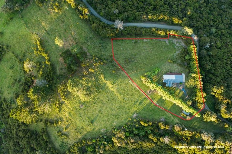 Photo of property in 104 Taiwawe Lane, Whenuakite, Whitianga, 3591
