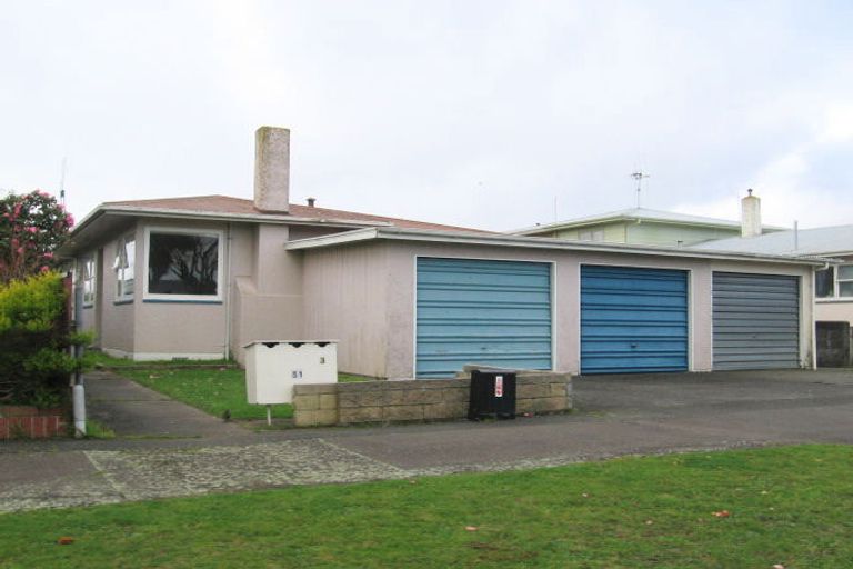 Photo of property in 233b Grey Street, Palmerston North, 4414