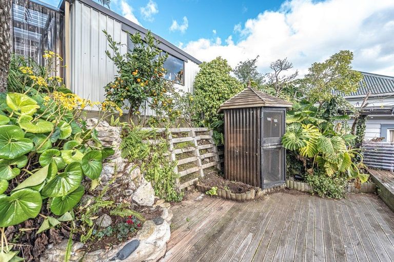 Photo of property in 34 Hipango Terrace, Durie Hill, Whanganui, 4500