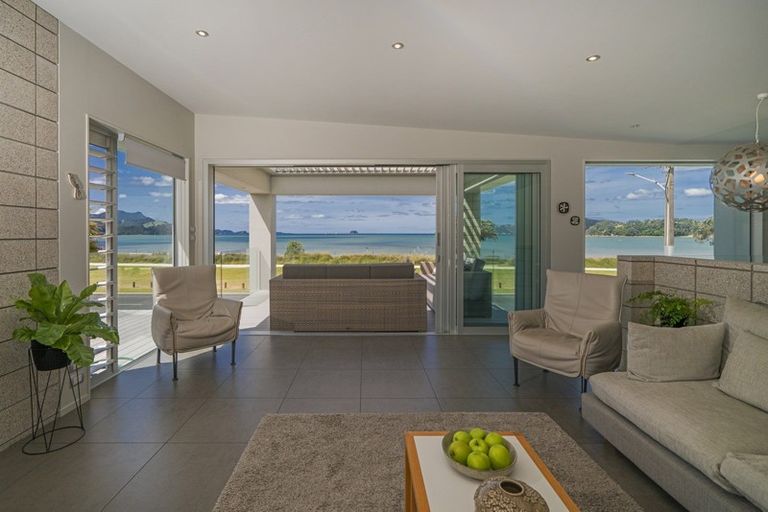 Photo of property in 37 Buffalo Beach Road, Whitianga, 3510