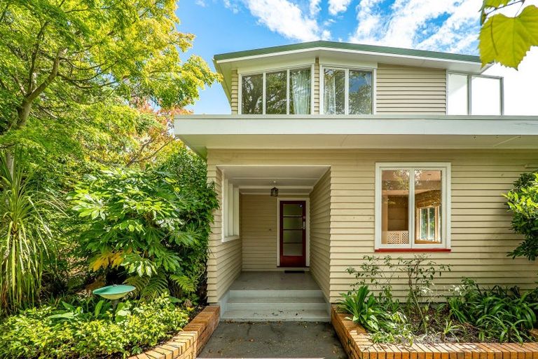 Photo of property in 137 Heaton Street, Merivale, Christchurch, 8052