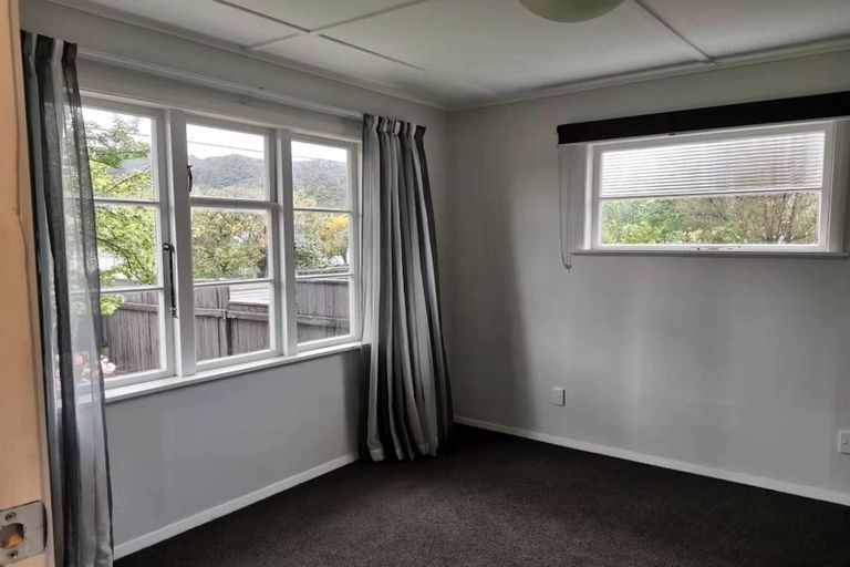 Photo of property in 62 Main Road, Wainuiomata, Lower Hutt, 5014