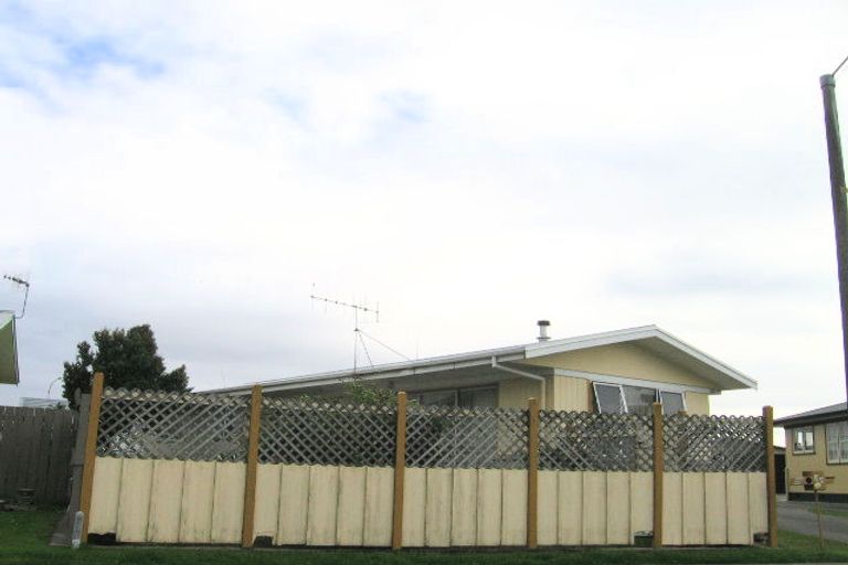 Photo of property in 39 Lichfield Crescent, Tamatea, Napier, 4112
