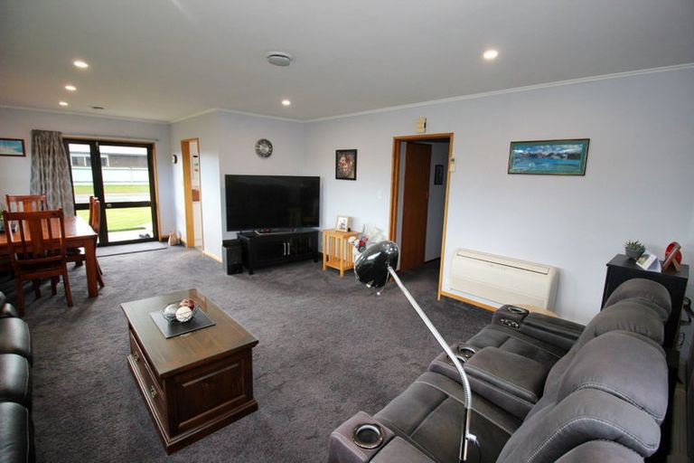 Photo of property in 65 Arthur Street, Winton, 9720