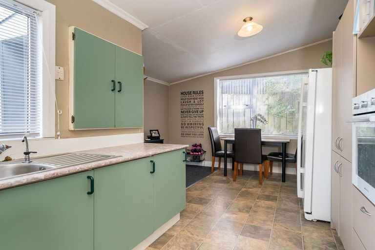 Photo of property in 4 Ashmore Street, Halfway Bush, Dunedin, 9010