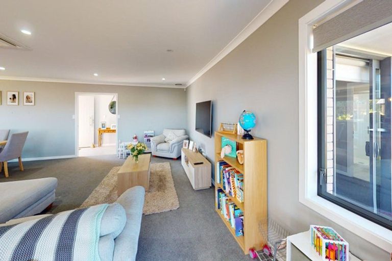 Photo of property in 20b Phillips Street, Sanson, 4817