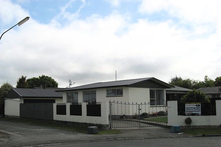 Photo of property in 14 Evans Place, Kaiapoi, 7630
