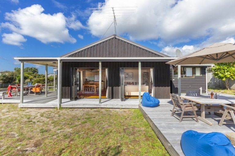 Photo of property in 15 Kitty Frazer Lane, Omaha, 0986